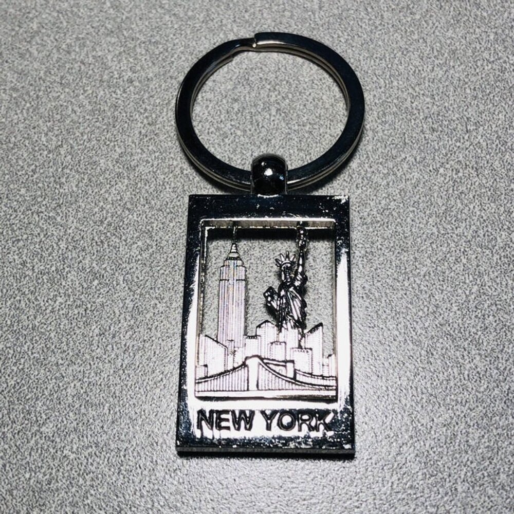 New York Keychain Keyring Statue of Liberty Travel Vacation Destination